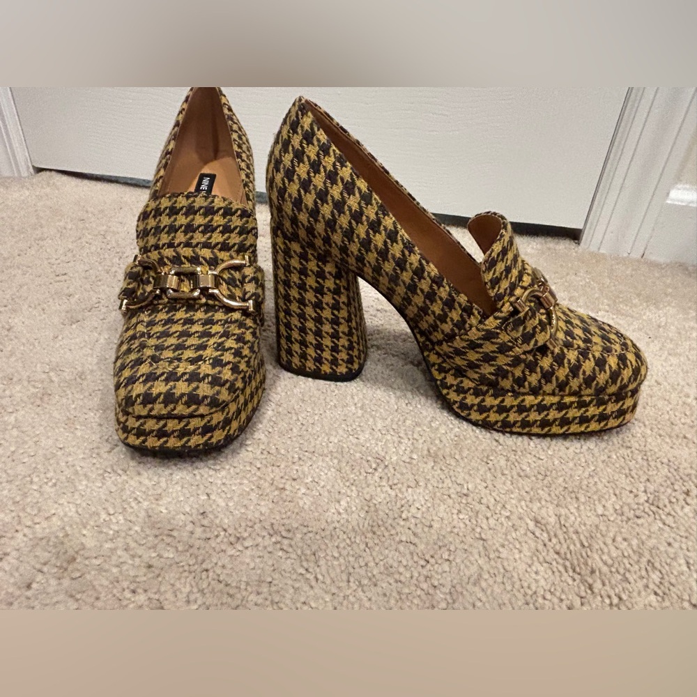 NWOB Nine West Houndstooth Platform Loafers